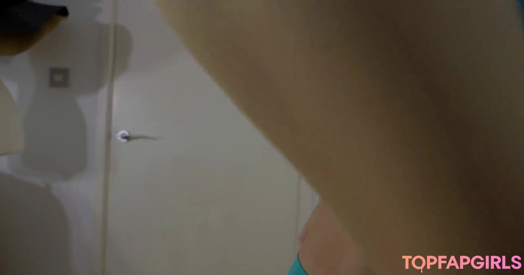 Foto desnuda filtrada de OnlyFans de Anna Zapala #511 Foto desnuda filtrada de OnlyFans de Anna Zapala #511