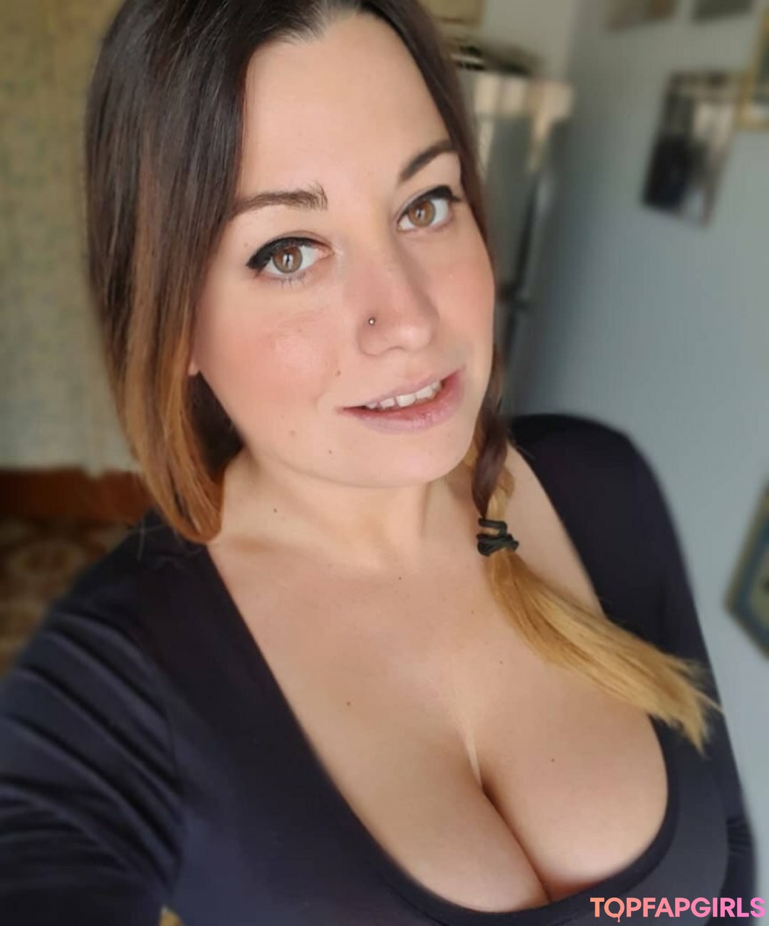 Foto desnuda filtrada de OnlyFans de Curvygirl89 #53 Foto desnuda filtrada de OnlyFans de Curvygirl89 #53