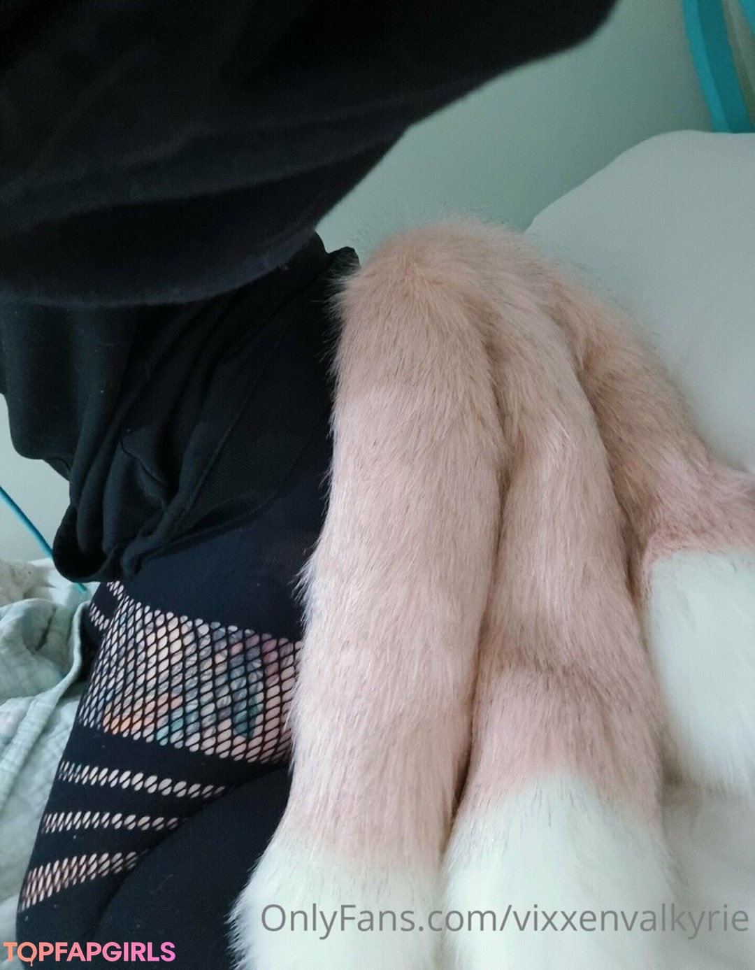 Foto desnuda filtrada de OnlyFans de Vixxenvalkyrie #120 Foto desnuda filtrada de OnlyFans de Vixxenvalkyrie #120