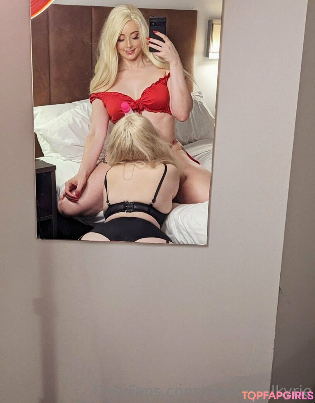 Foto desnuda filtrada de OnlyFans de Vixxenvalkyrie #158 Foto desnuda filtrada de OnlyFans de Vixxenvalkyrie #158