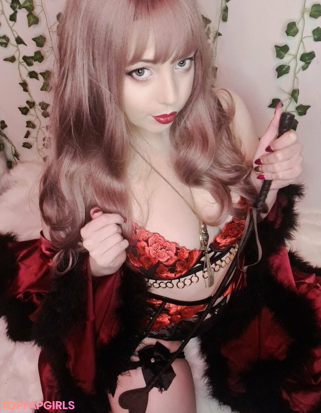 Foto desnuda filtrada de OnlyFans de Vixxenvalkyrie #30 Foto desnuda filtrada de OnlyFans de Vixxenvalkyrie #30