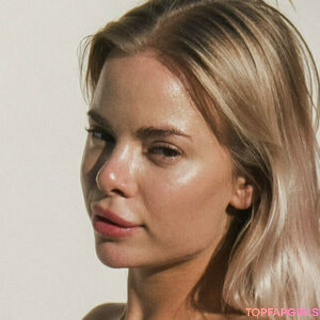 Foto desnuda filtrada de OnlyFans de Thebabytwins #24 Foto desnuda filtrada de OnlyFans de Thebabytwins #24