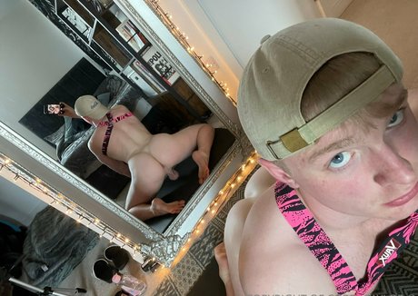 Foto desnuda filtrada de OnlyFans de Coreytaylorvip