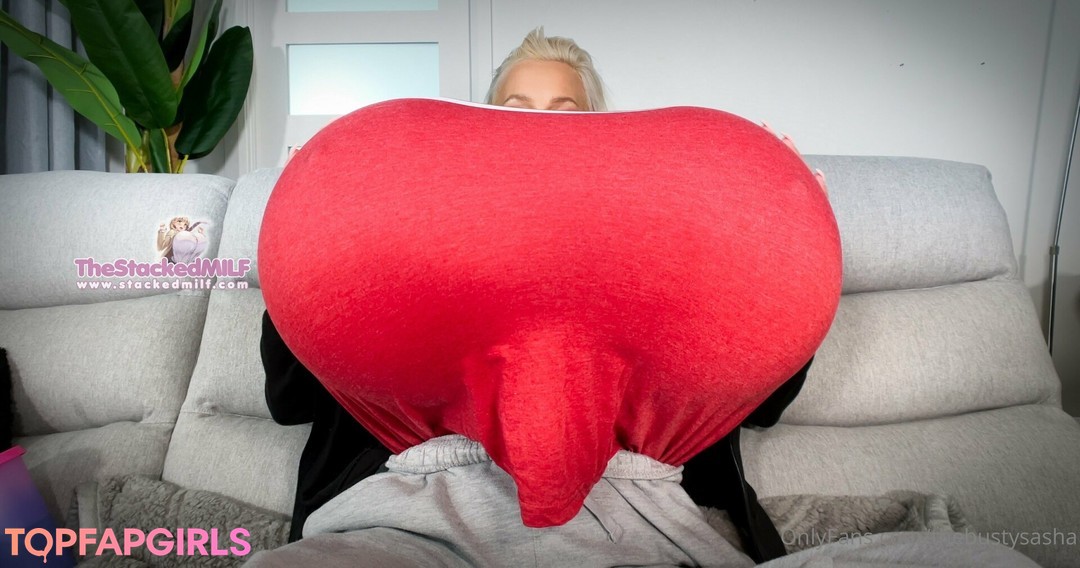 Foto desnuda filtrada de OnlyFans de Thebustysasha #653 Foto desnuda filtrada de OnlyFans de Thebustysasha #653