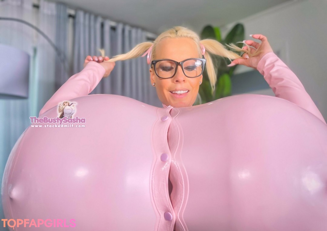 Foto desnuda filtrada de OnlyFans de Thebustysasha #739 Foto desnuda filtrada de OnlyFans de Thebustysasha #739