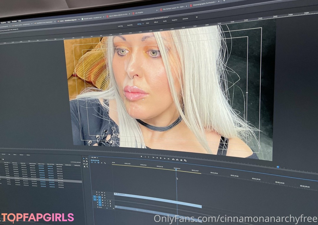 Foto desnuda filtrada de OnlyFans de Cinnamonanarchyfree #14 Foto desnuda filtrada de OnlyFans de Cinnamonanarchyfree #14