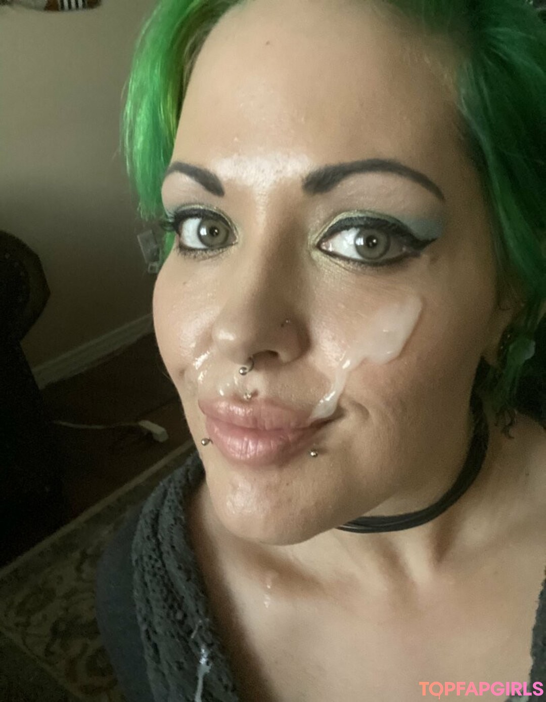 Foto desnuda filtrada de OnlyFans de Cinnamonanarchyfree #25 Foto desnuda filtrada de OnlyFans de Cinnamonanarchyfree #25