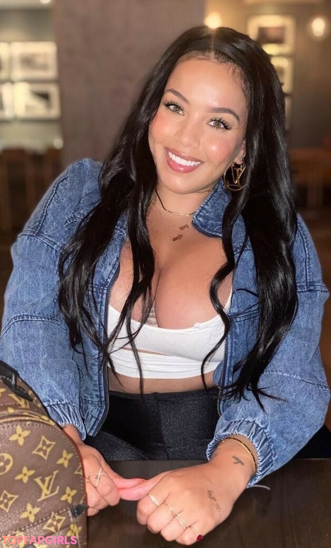 Foto desnuda filtrada de OnlyFans de Kingstephvip #5 Foto desnuda filtrada de OnlyFans de Kingstephvip #5