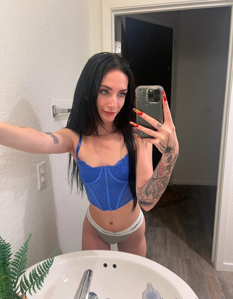Babysitter69