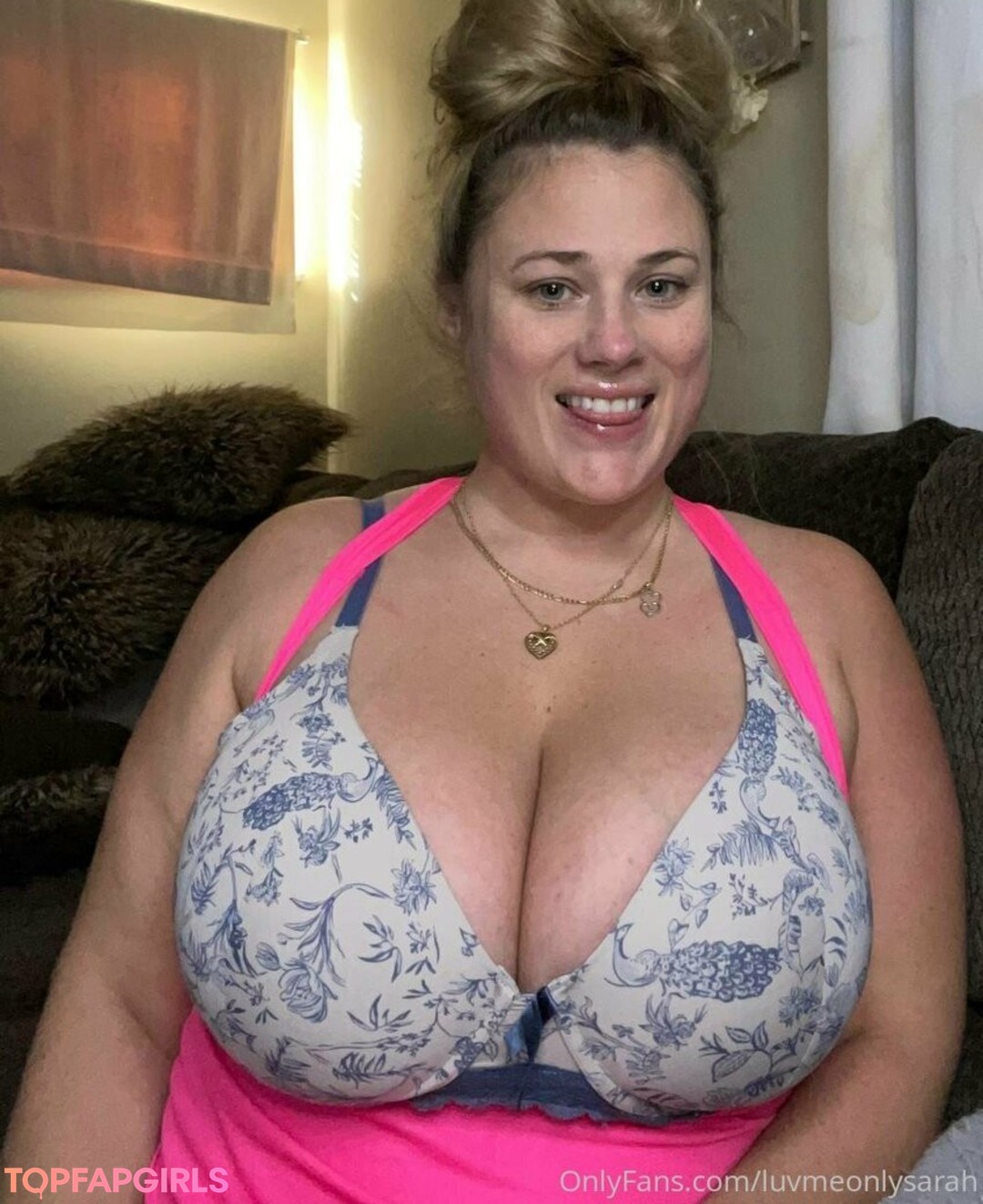Foto desnuda filtrada de OnlyFans de Luvmeonlysarah #77 Foto desnuda filtrada de OnlyFans de Luvmeonlysarah #77
