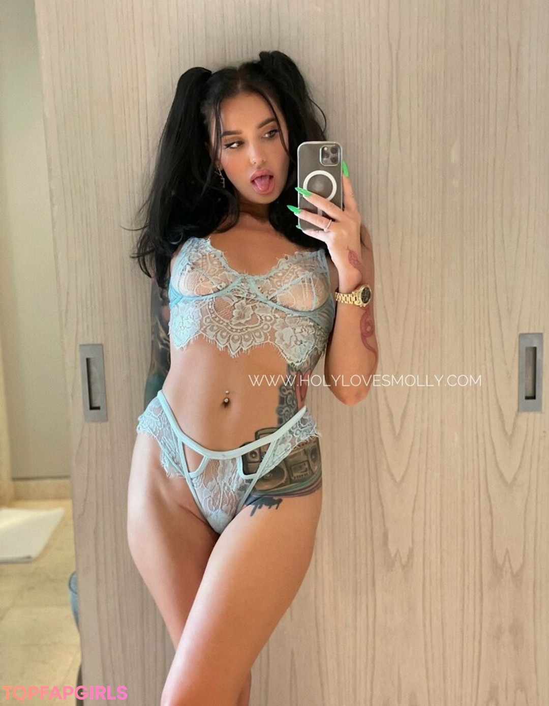 Foto desnuda filtrada de OnlyFans de Holylovesmolly #186 Foto desnuda filtrada de OnlyFans de Holylovesmolly #186