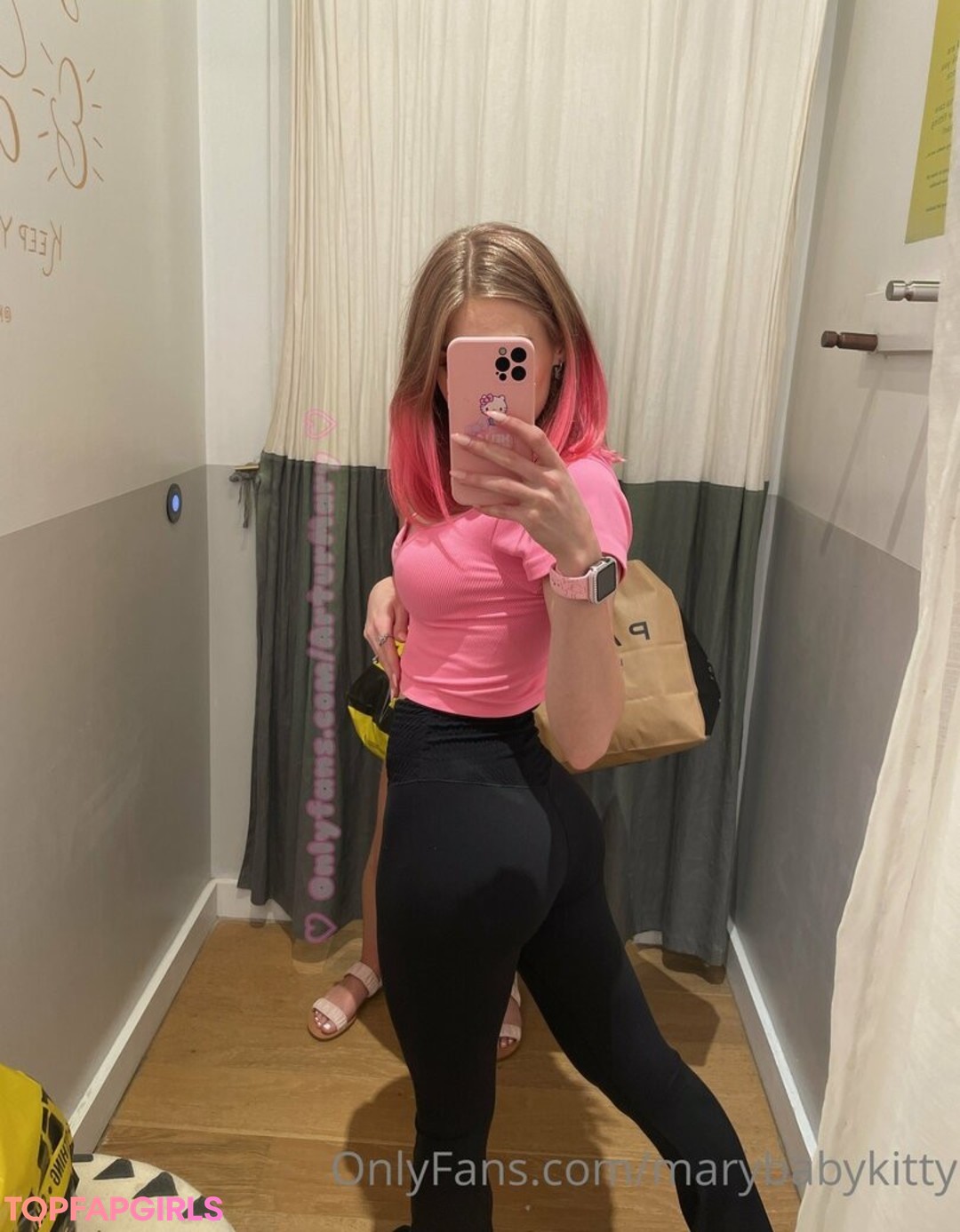 Foto desnuda filtrada de OnlyFans de Marybabykitty #38 Foto desnuda filtrada de OnlyFans de Marybabykitty #38