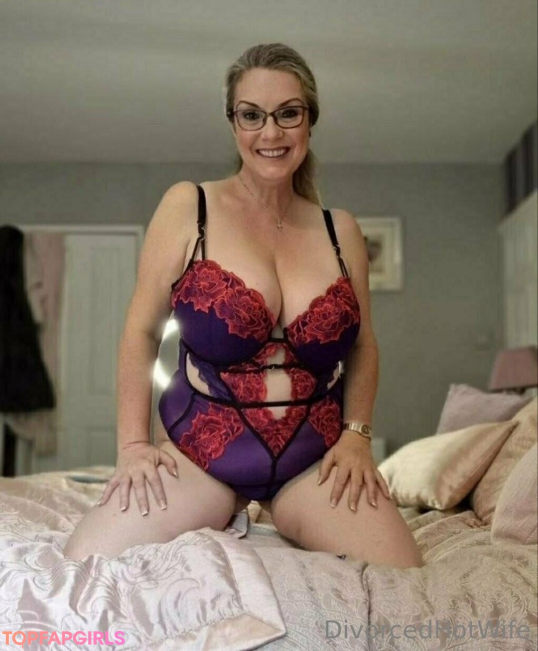 Foto desnuda filtrada de OnlyFans de Divorcedhotwife #134 Foto desnuda filtrada de OnlyFans de Divorcedhotwife #134