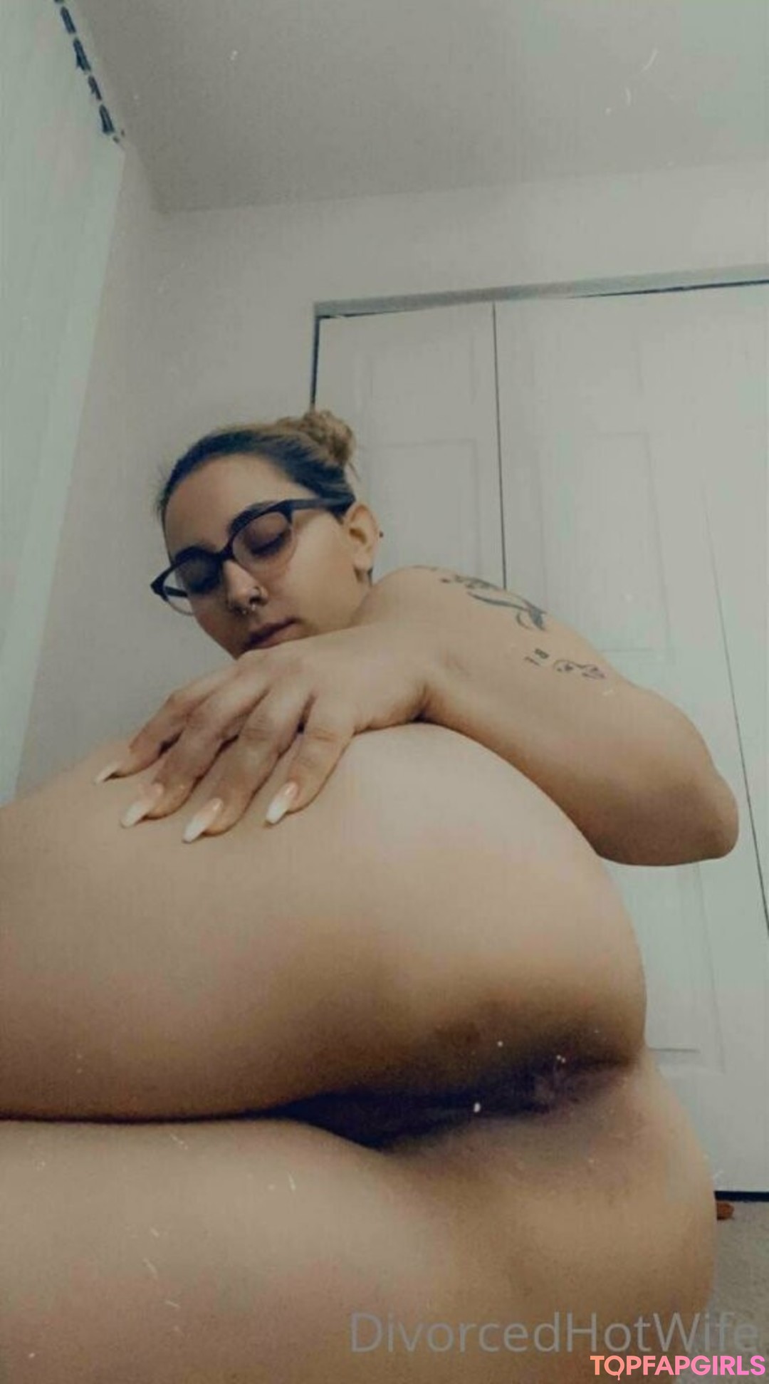 Foto desnuda filtrada de OnlyFans de Divorcedhotwife #72 Foto desnuda filtrada de OnlyFans de Divorcedhotwife #72