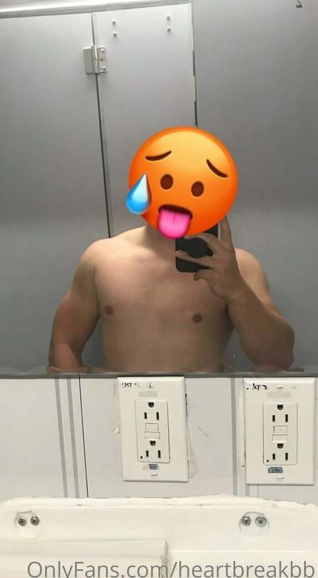 Foto desnuda filtrada de OnlyFans de Heartbreakbb