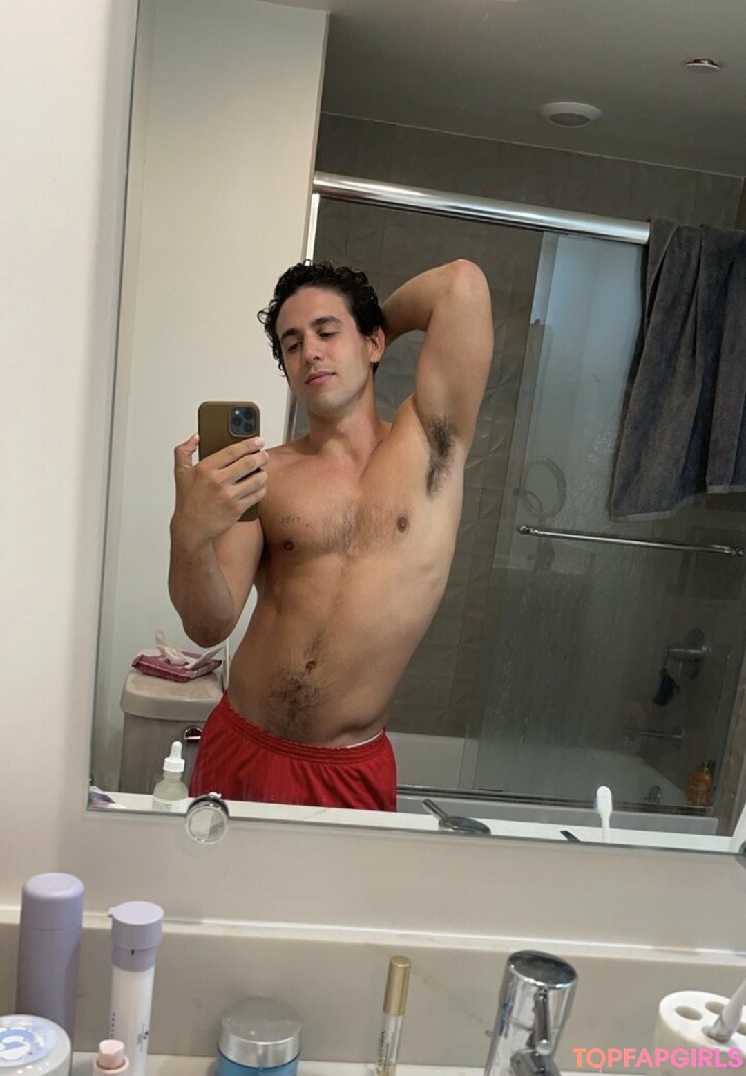 Foto desnuda filtrada de OnlyFans de Ratedrross #2 Foto desnuda filtrada de OnlyFans de Ratedrross #2