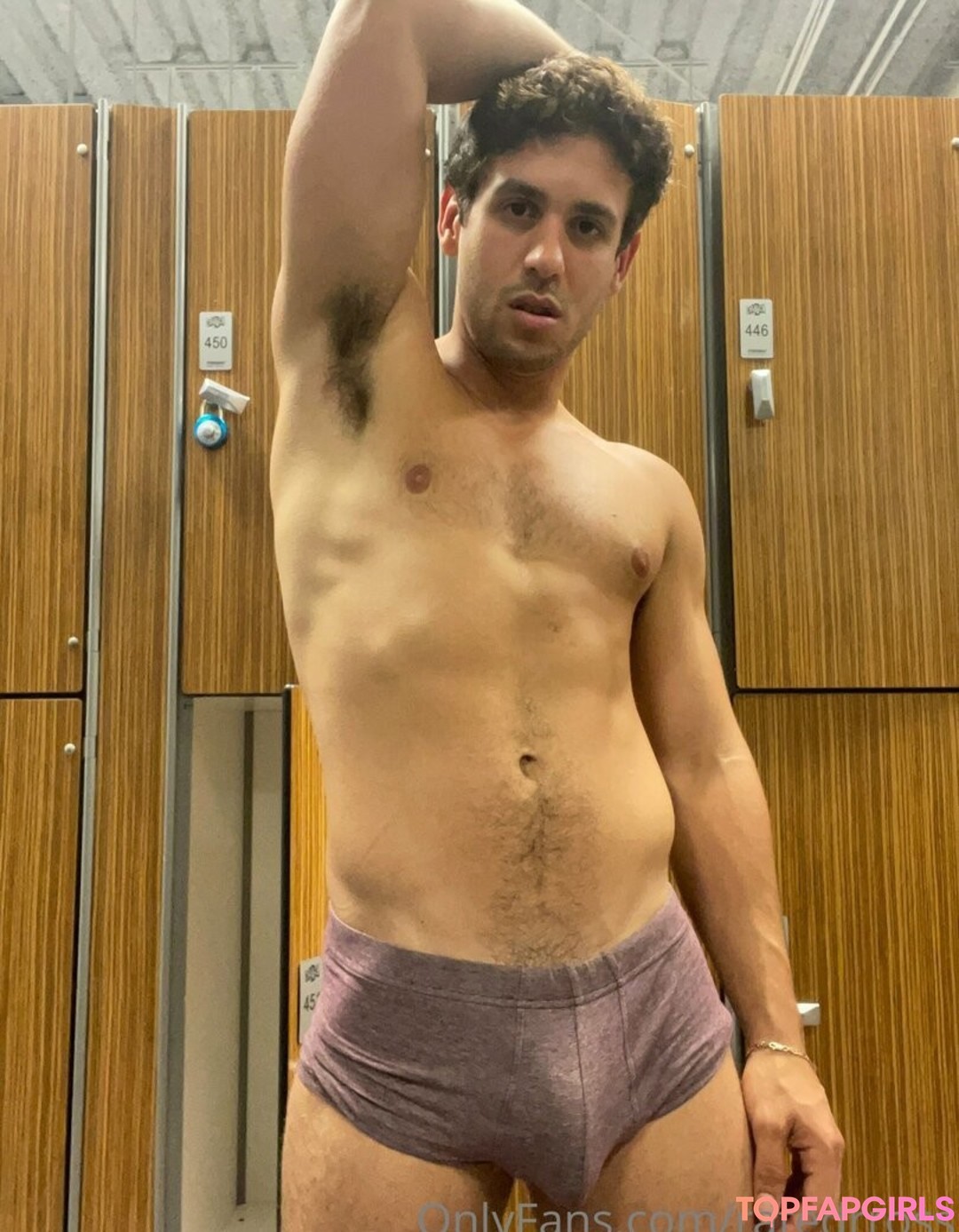 Foto desnuda filtrada de OnlyFans de Ratedrross #51 Foto desnuda filtrada de OnlyFans de Ratedrross #51