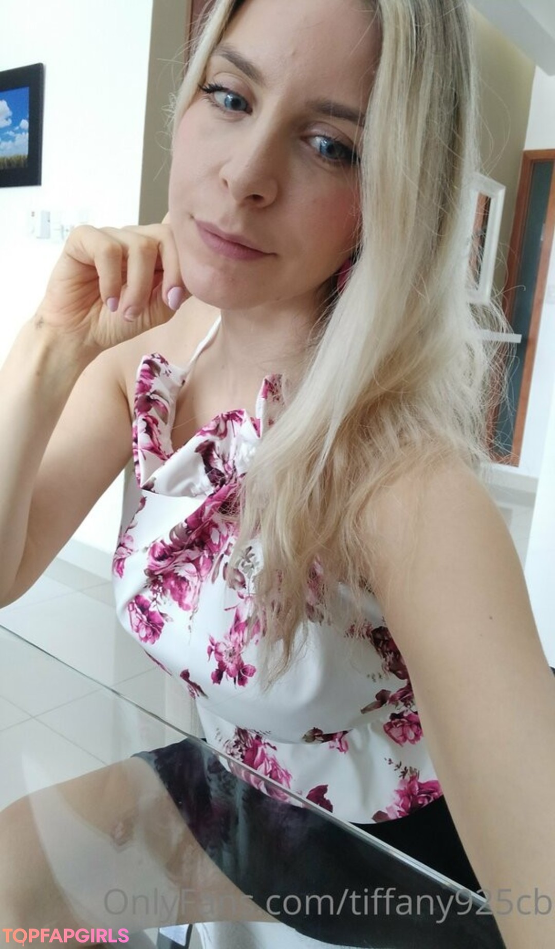 Foto desnuda filtrada de OnlyFans de Celinebbyx #247 Foto desnuda filtrada de OnlyFans de Celinebbyx #247