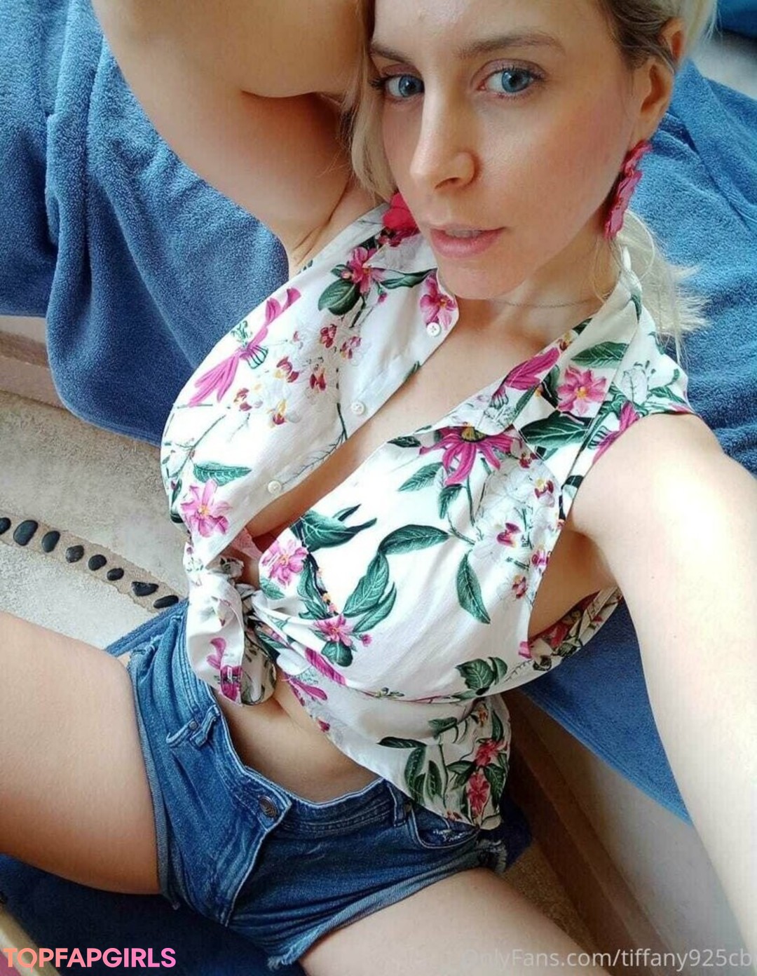 Foto desnuda filtrada de OnlyFans de Celinebbyx #253 Foto desnuda filtrada de OnlyFans de Celinebbyx #253