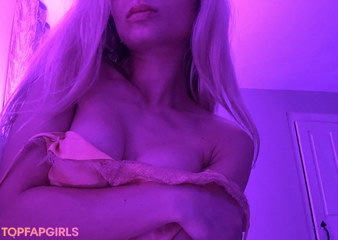 Foto desnuda filtrada de OnlyFans de Boudoirbunny #60 Foto desnuda filtrada de OnlyFans de Boudoirbunny #60