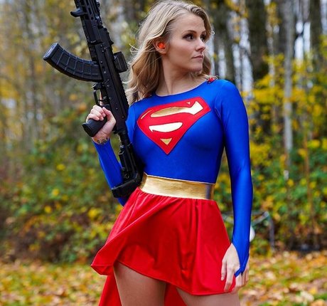 Girls With Guns