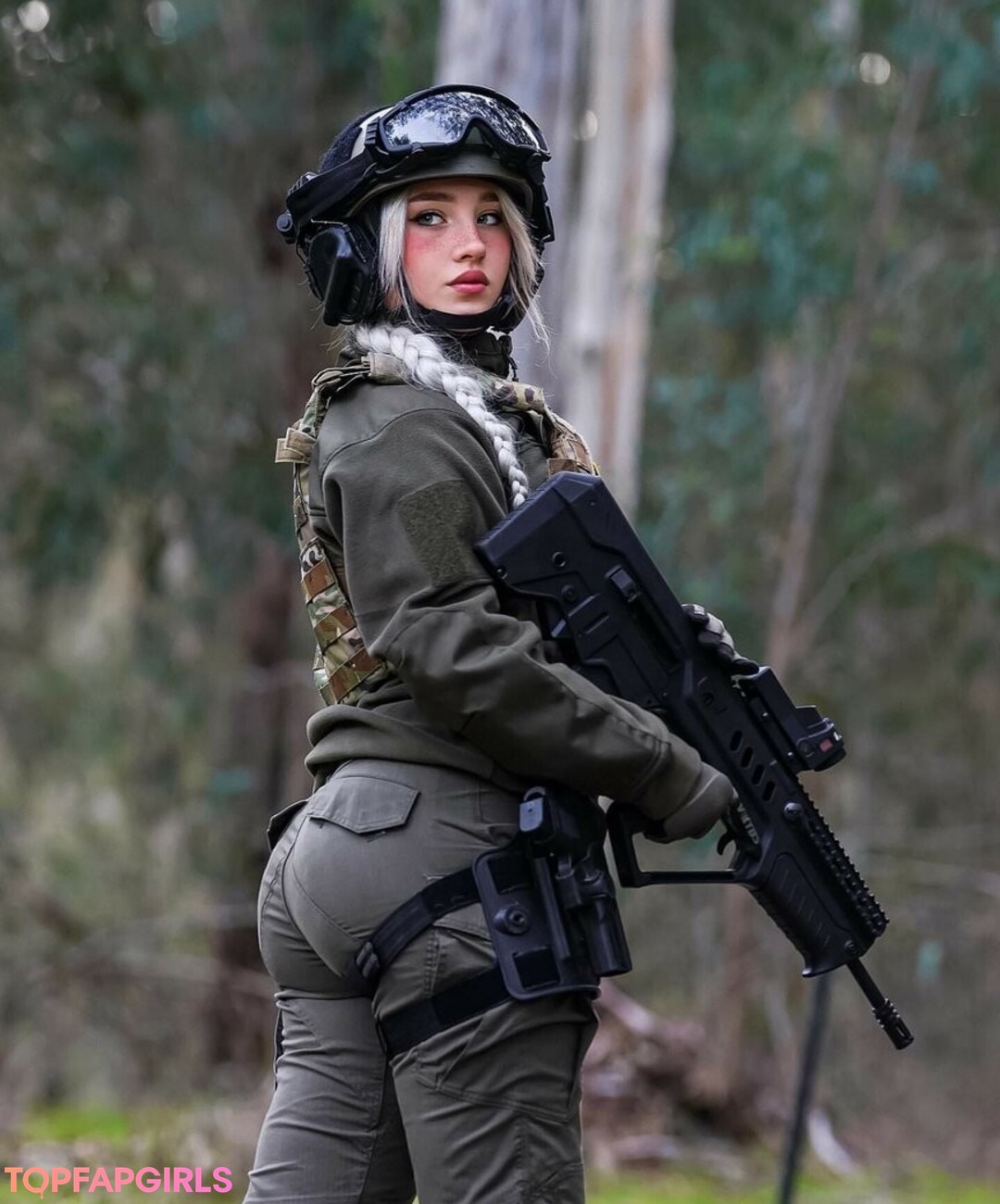 Foto desnuda filtrada de OnlyFans de Girls With Guns #534 Foto desnuda filtrada de OnlyFans de Girls With Guns #534