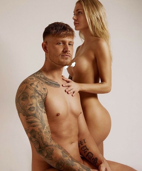 Foto desnuda filtrada de OnlyFans de Emilie Hoffman