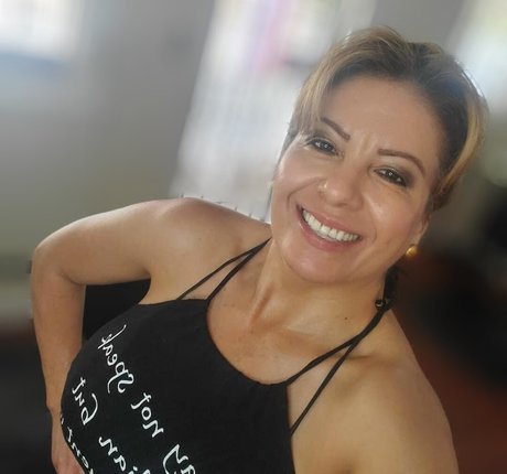 Foto desnuda filtrada de OnlyFans de Mexymilf