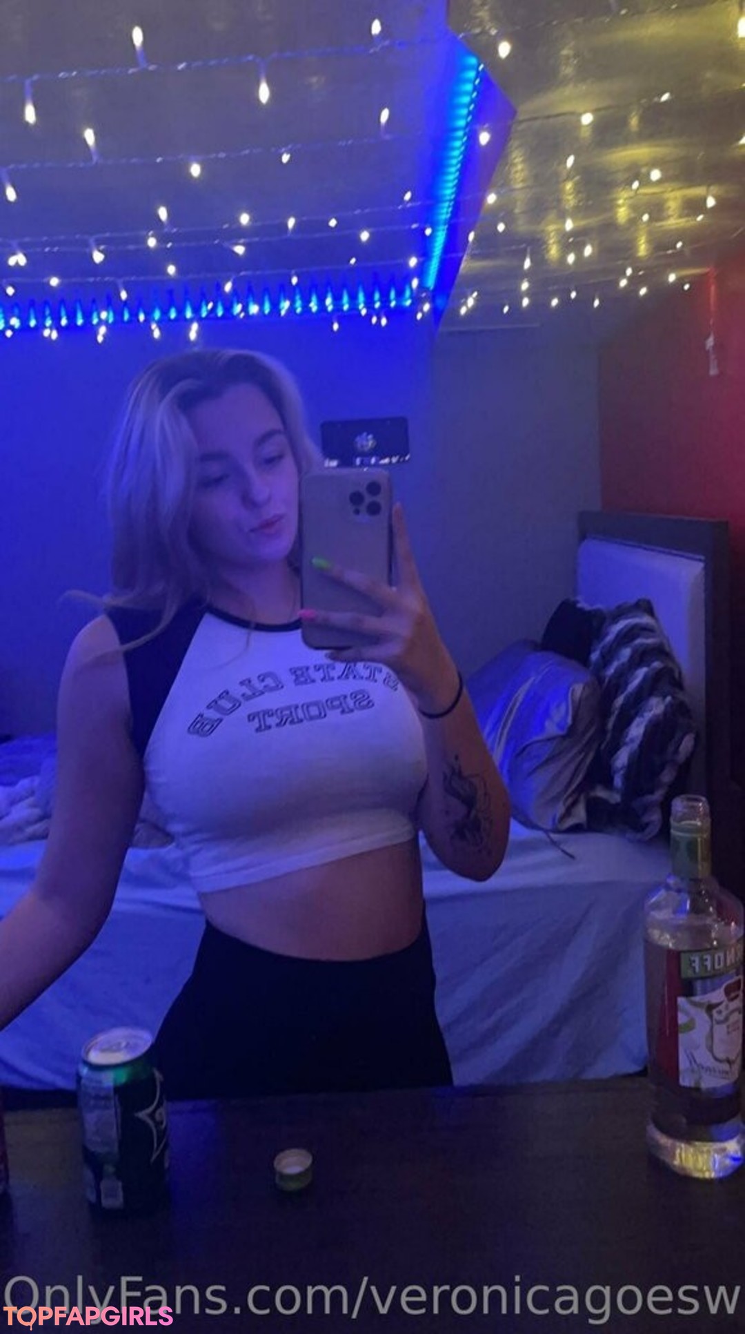 Foto desnuda filtrada de OnlyFans de Veronicagoeswild #12 Foto desnuda filtrada de OnlyFans de Veronicagoeswild #12