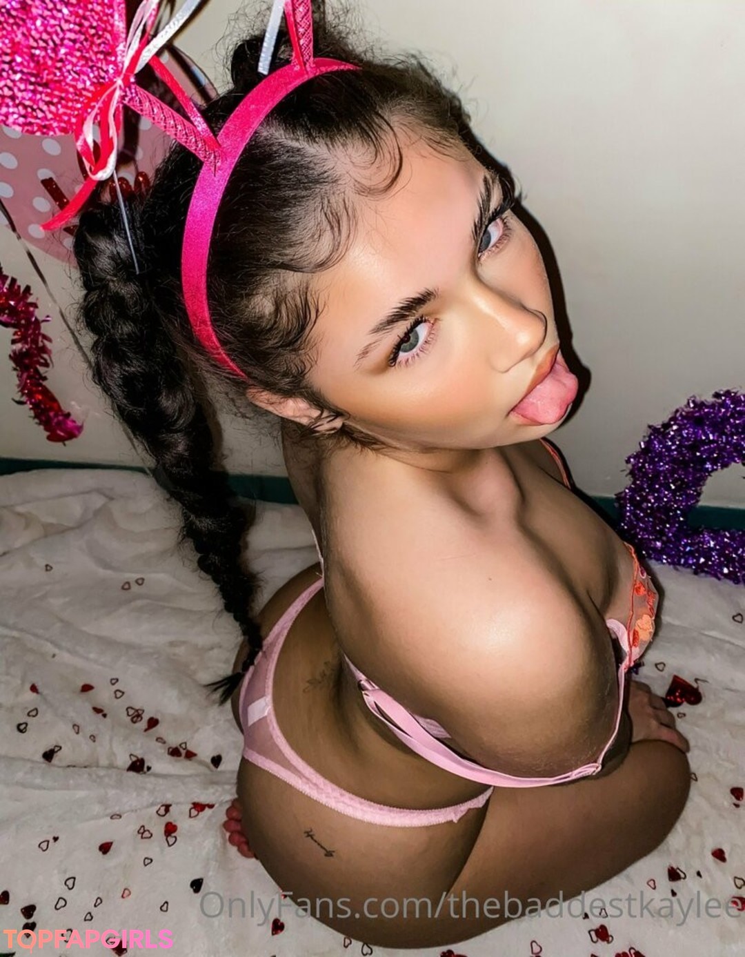 Foto desnuda filtrada de OnlyFans de Thebaddestkaylee #166 Foto desnuda filtrada de OnlyFans de Thebaddestkaylee #166