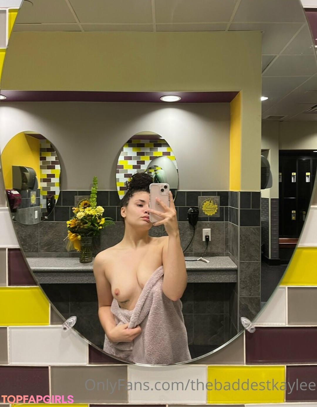 Foto desnuda filtrada de OnlyFans de Thebaddestkaylee #217 Foto desnuda filtrada de OnlyFans de Thebaddestkaylee #217