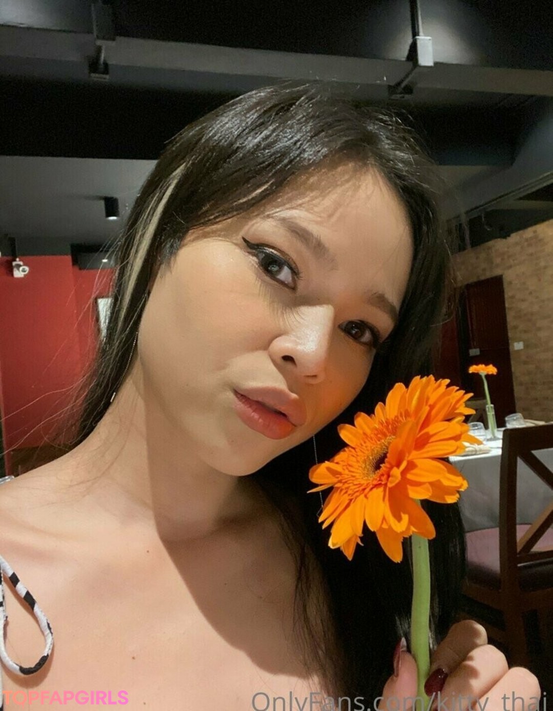 Foto desnuda filtrada de OnlyFans de Kittysphinxvipasian #68 Foto desnuda filtrada de OnlyFans de Kittysphinxvipasian #68