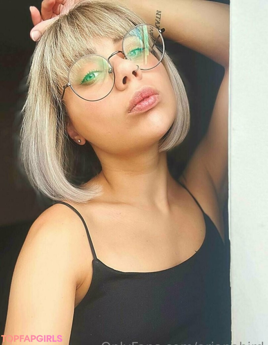 Foto desnuda filtrada de OnlyFans de Arianabird #13 Foto desnuda filtrada de OnlyFans de Arianabird #13