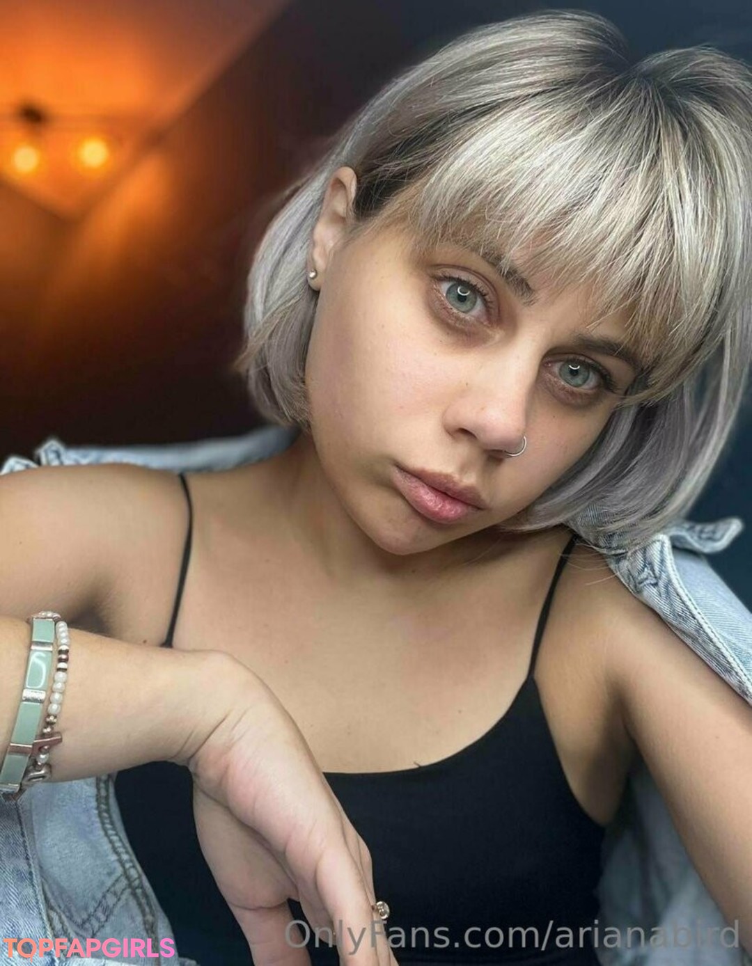 Foto desnuda filtrada de OnlyFans de Arianabird #29 Foto desnuda filtrada de OnlyFans de Arianabird #29