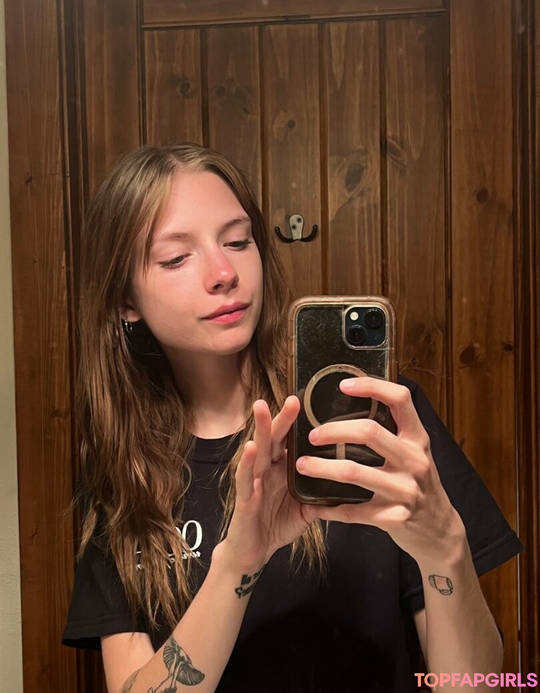 Foto desnuda filtrada de OnlyFans de Selflovesage #136 Foto desnuda filtrada de OnlyFans de Selflovesage #136