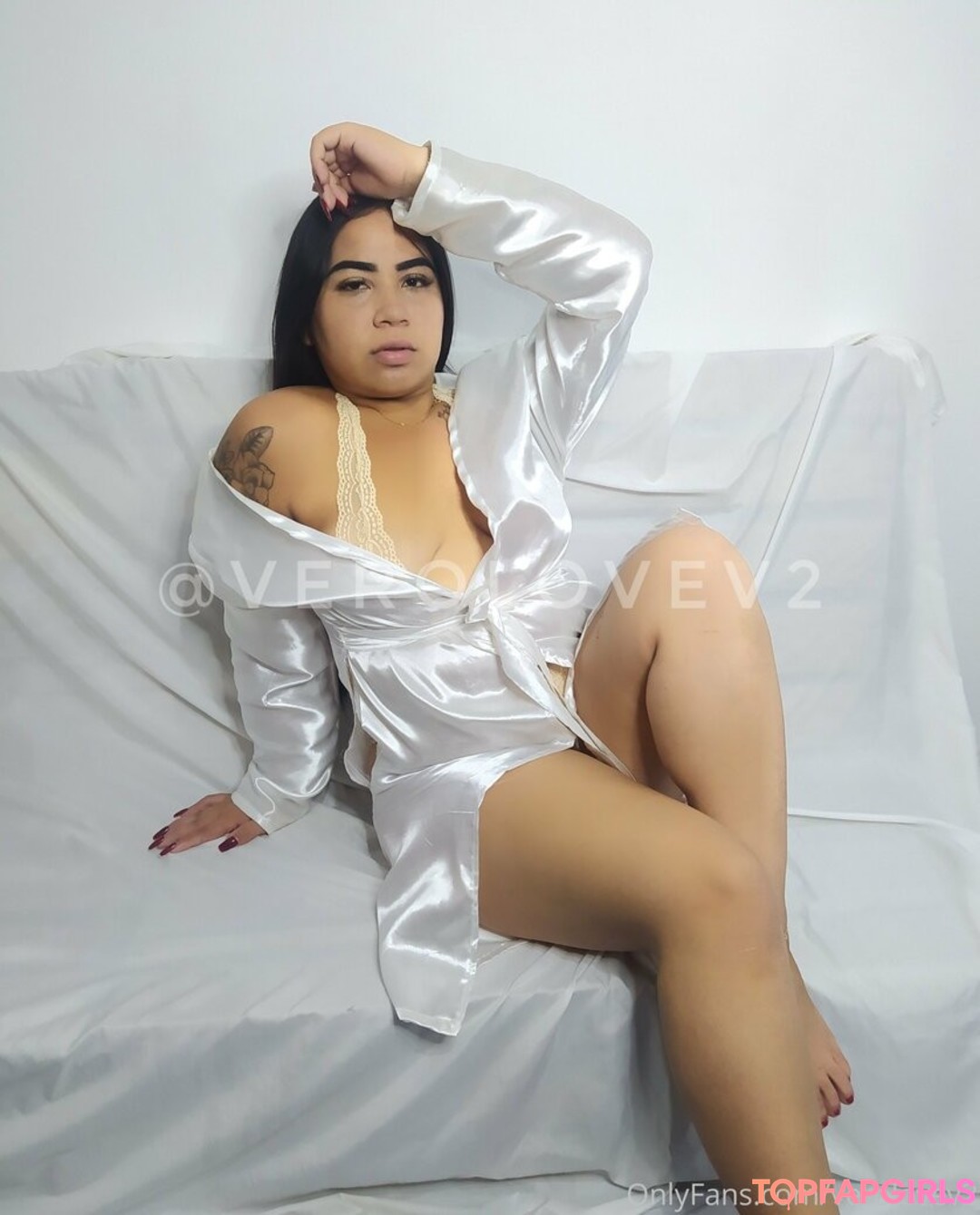 Foto desnuda filtrada de OnlyFans de Verolovev2 #36 Foto desnuda filtrada de OnlyFans de Verolovev2 #36