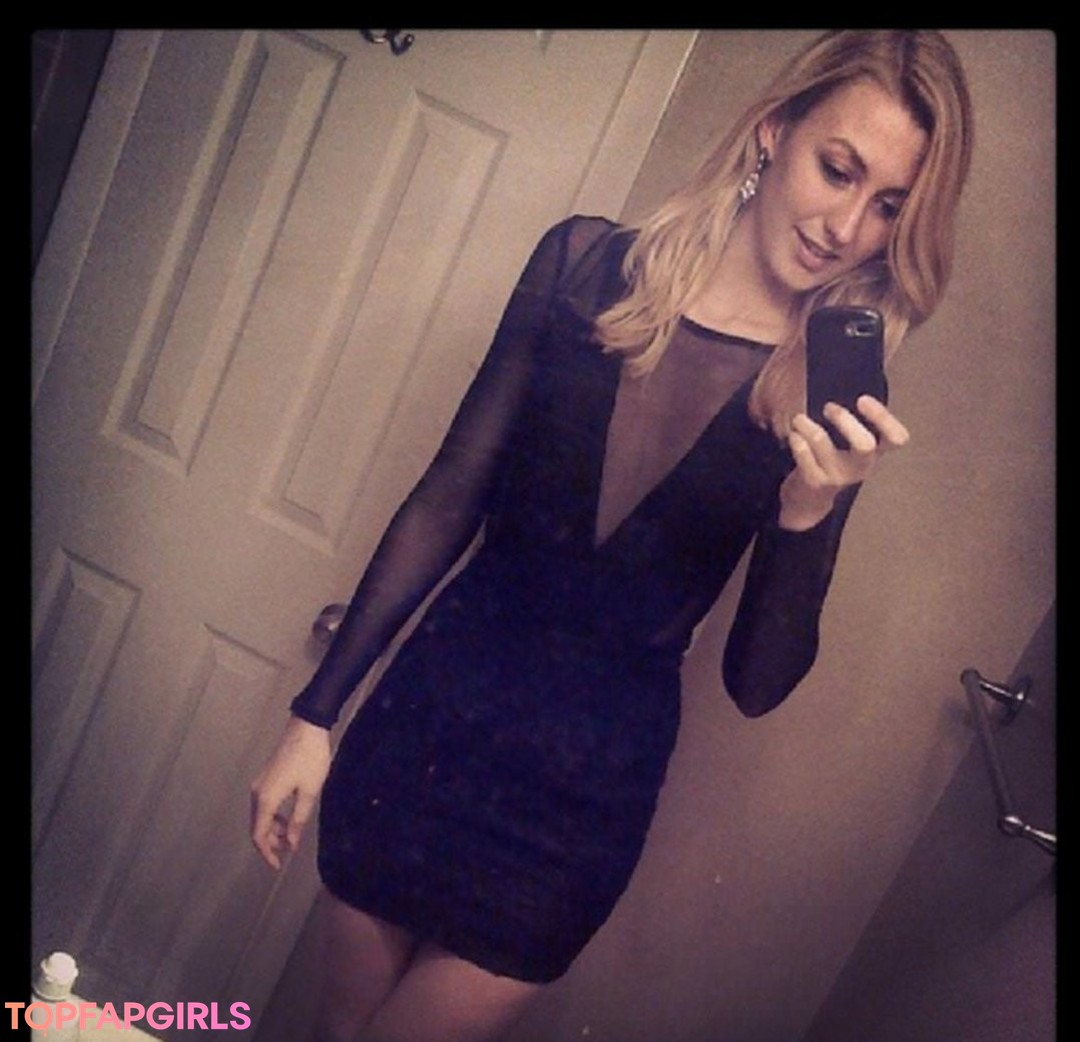 Foto desnuda filtrada de OnlyFans de Alexa Grace #24 Foto desnuda filtrada de OnlyFans de Alexa Grace #24