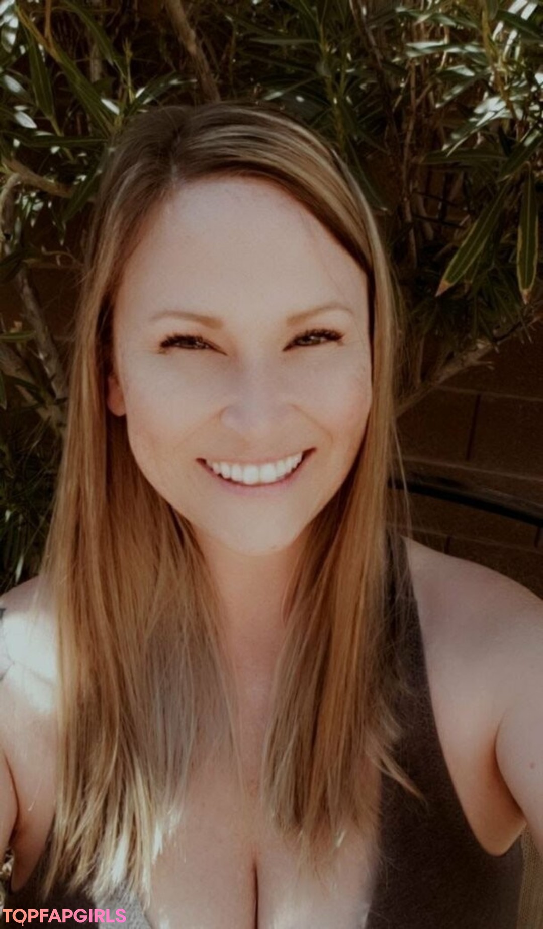 Foto desnuda filtrada de OnlyFans de Danikajones420free #20 Foto desnuda filtrada de OnlyFans de Danikajones420free #20