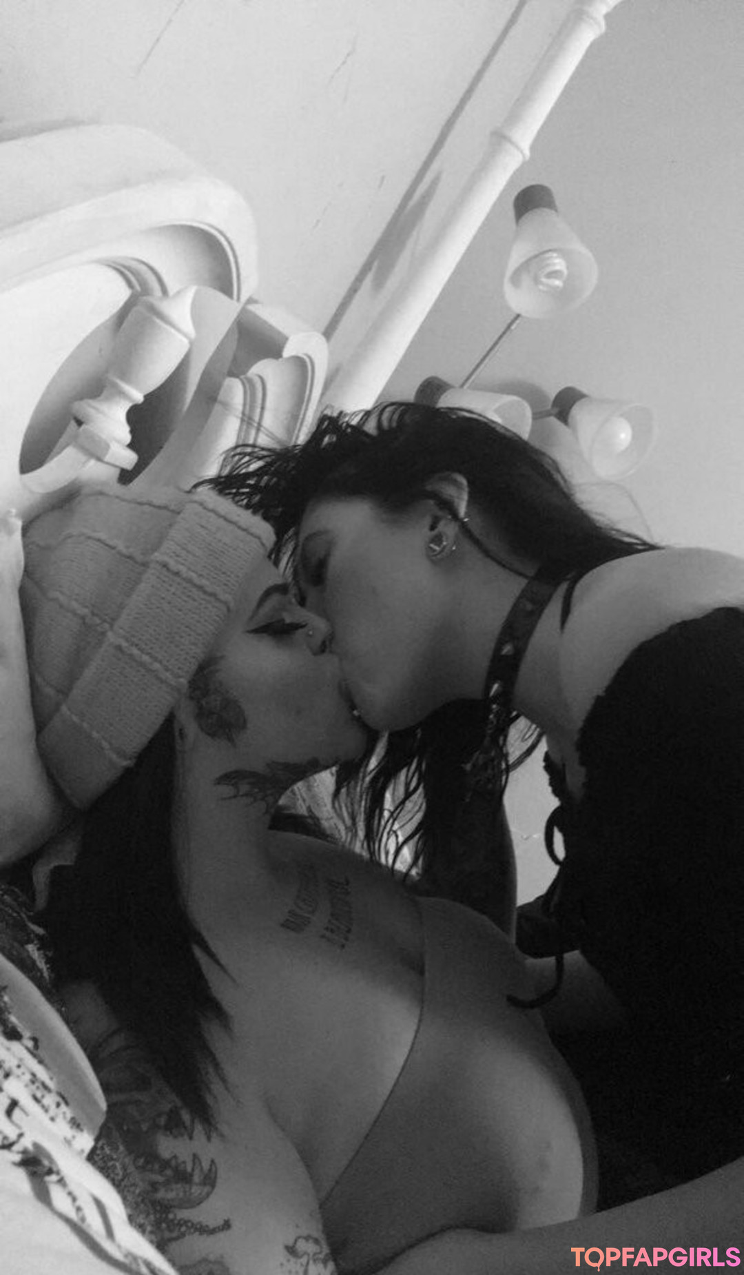 Foto desnuda filtrada de OnlyFans de Doingpeachy #13 Foto desnuda filtrada de OnlyFans de Doingpeachy #13