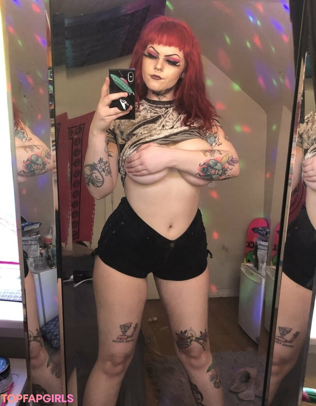 Foto desnuda filtrada de OnlyFans de Doingpeachy #87 Foto desnuda filtrada de OnlyFans de Doingpeachy #87