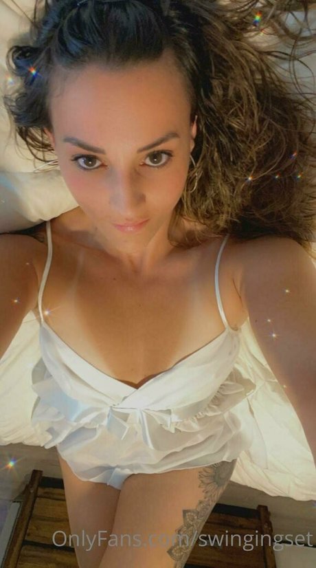 Foto desnuda filtrada de OnlyFans de Swingingset