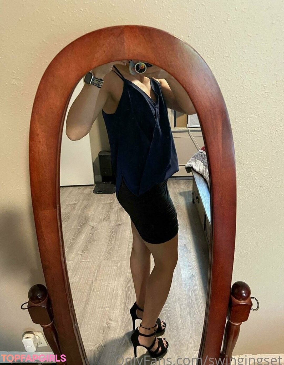 Foto desnuda filtrada de OnlyFans de Swingingset #69 Foto desnuda filtrada de OnlyFans de Swingingset #69