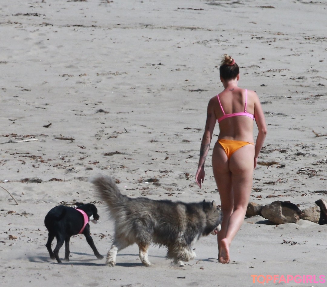 Foto desnuda filtrada de OnlyFans de Ireland Baldwin #135 Foto desnuda filtrada de OnlyFans de Ireland Baldwin #135