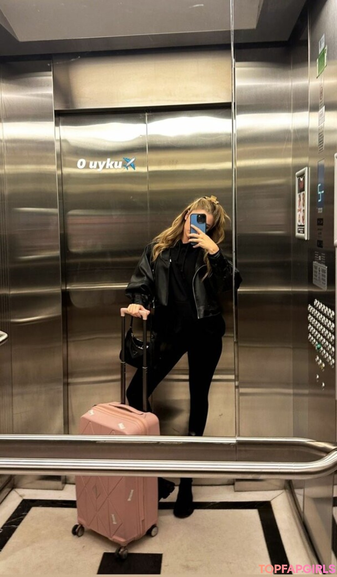 Foto desnuda filtrada de OnlyFans de Iremsukamber #22 Foto desnuda filtrada de OnlyFans de Iremsukamber #22