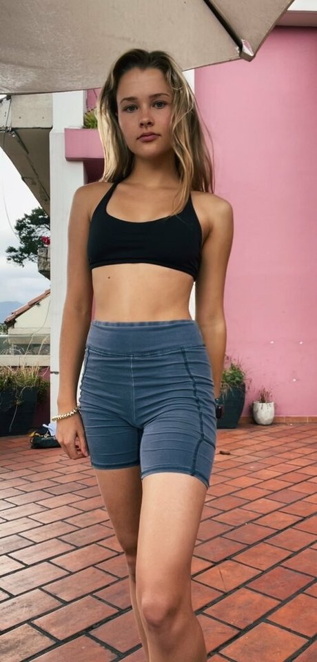 Foto desnuda filtrada de OnlyFans de Flowwithsky