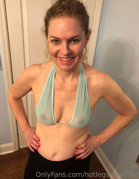 Foto desnuda filtrada de OnlyFans de Hotlegsplaytime