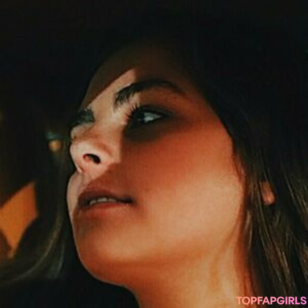 Foto desnuda filtrada de OnlyFans de Khloekellyxo #100 Foto desnuda filtrada de OnlyFans de Khloekellyxo #100