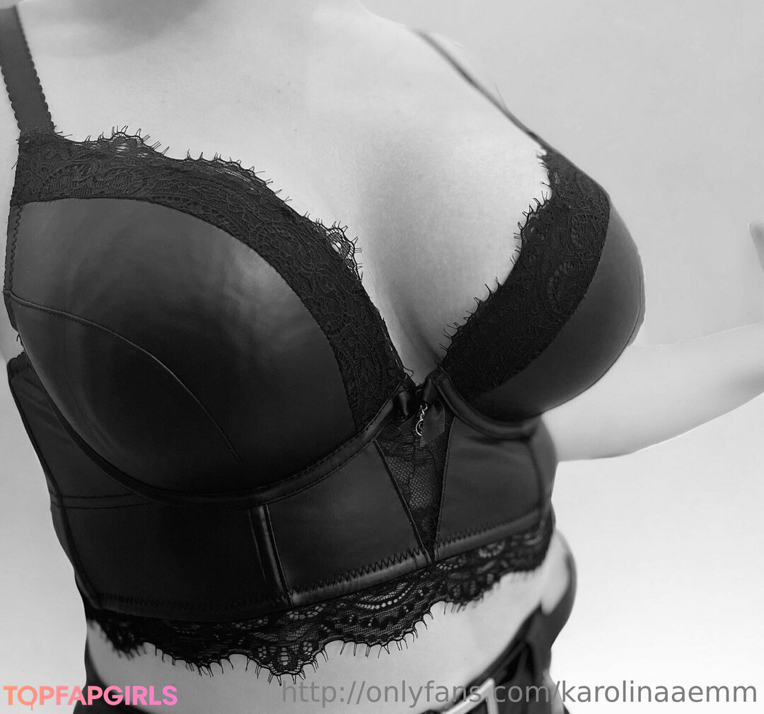 Foto desnuda filtrada de OnlyFans de Karolinaemfree #16 Foto desnuda filtrada de OnlyFans de Karolinaemfree #16