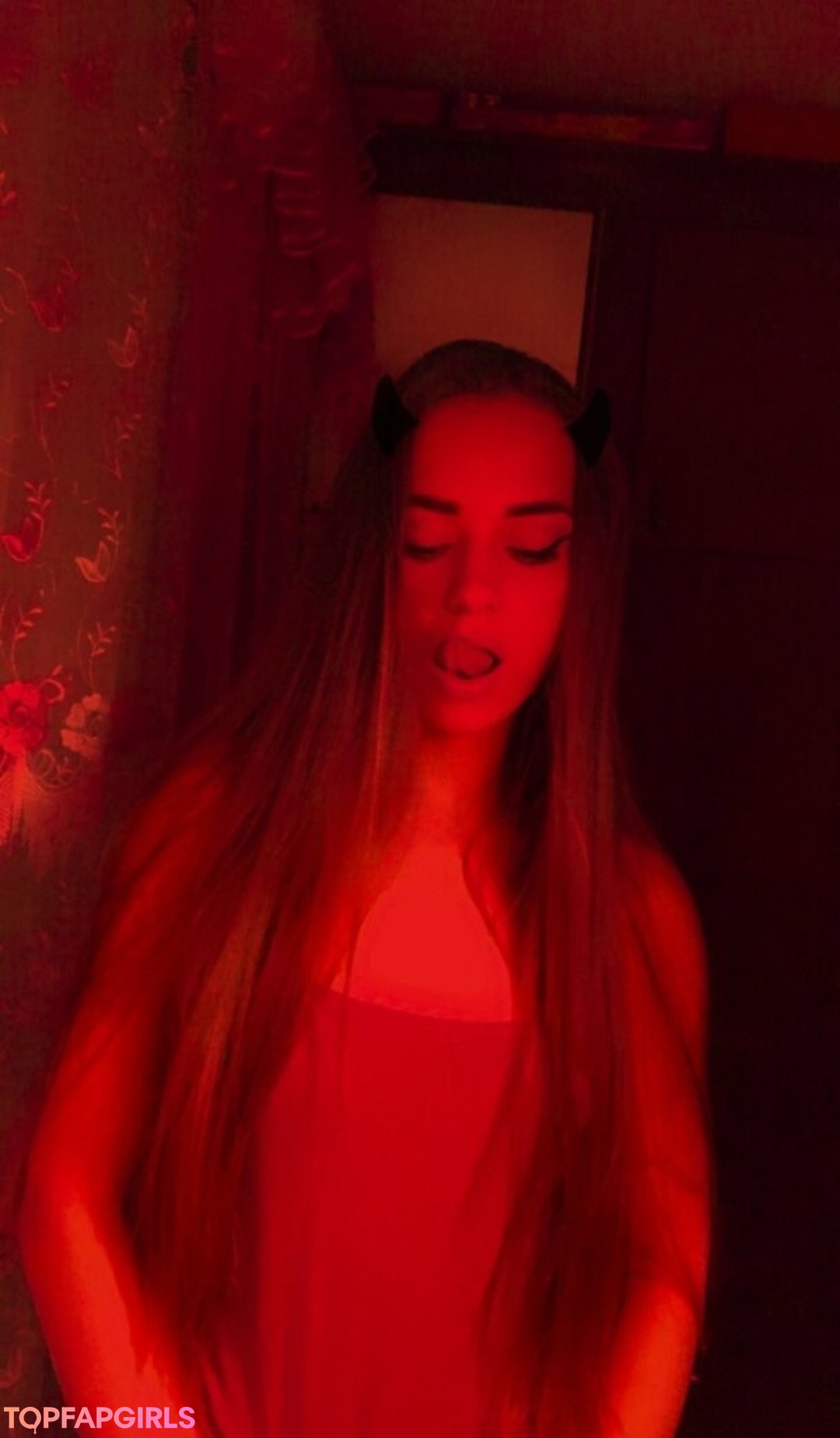 Foto desnuda filtrada de OnlyFans de Annexclusive #85 Foto desnuda filtrada de OnlyFans de Annexclusive #85