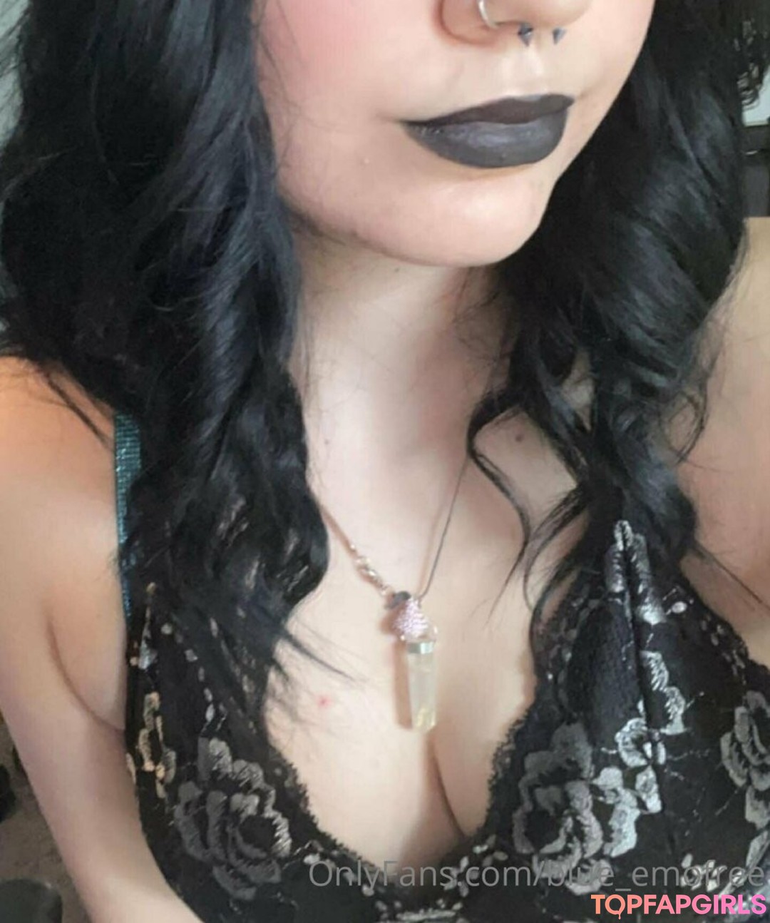 Foto desnuda filtrada de OnlyFans de Blueemofree #16 Foto desnuda filtrada de OnlyFans de Blueemofree #16